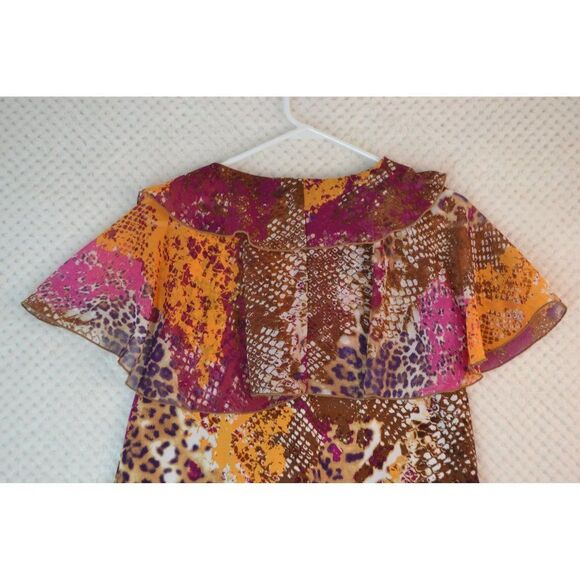 Simonton Says Women's Medium Pink Animal Print Ruffled Short Sleeve Blouse - Picture 7 of 12